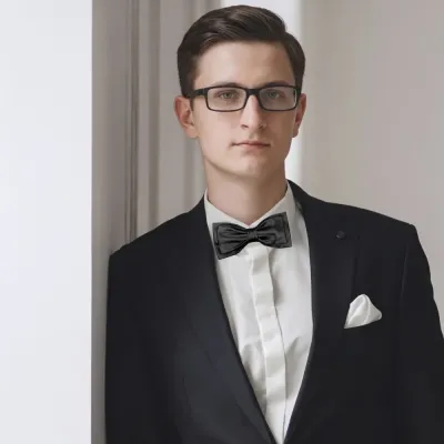 Elegantní černý motýlek + bílý kapesník do saka | KNITVA