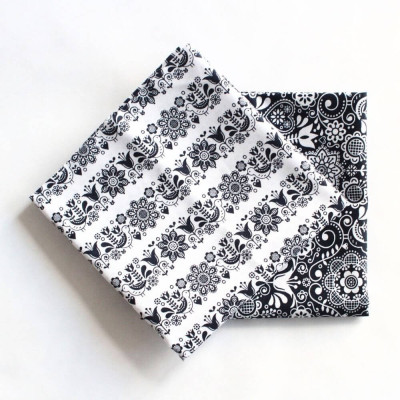 Bavlněné šátky s folklorovým vzorem - 2 kusy | KNITVA