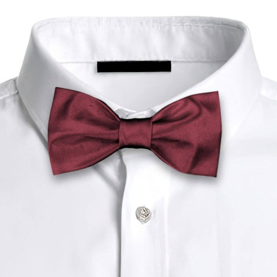 Klasický vínový motýlek – česká kvalita na svatbu i ples | KNITVA