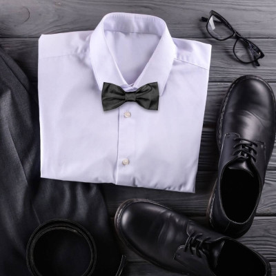 Klasický motýlek v černé barvě – česká kvalita | KNITVA