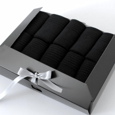 Dárkové balení 10 párů - Klasické pánské ponožky | Mojeponozky.cz