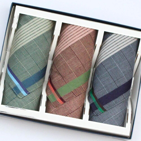 Tmavé látkové kapesníky pro muže - dárkové balení 3 kusů | KNITVA